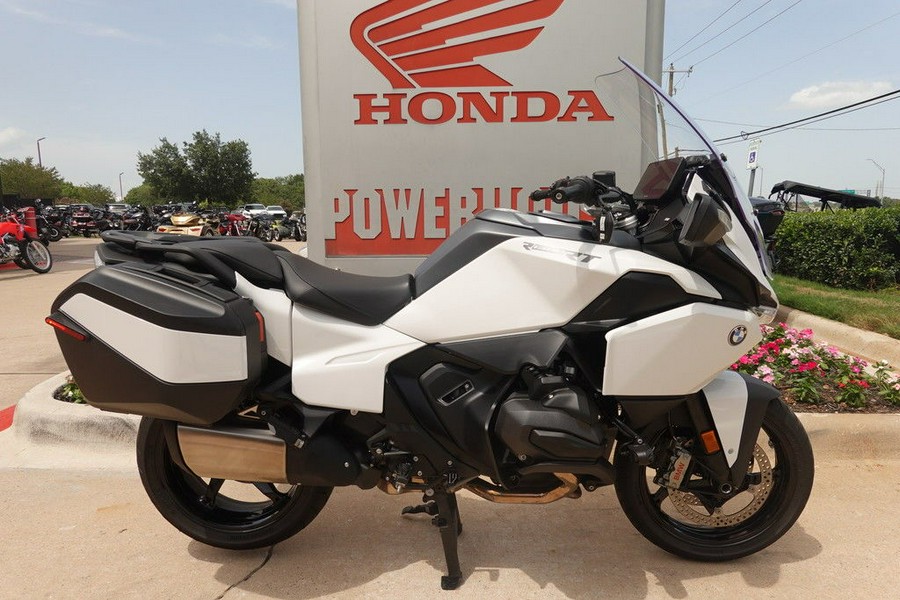 2026 BMW R 1300 RT