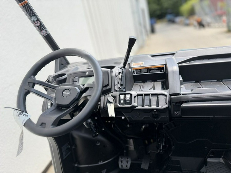 2026 Can-Am Defender MAX HD9