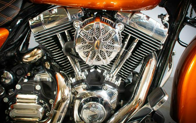 2014 Harley-Davidson Street Glide Special - FLHXS