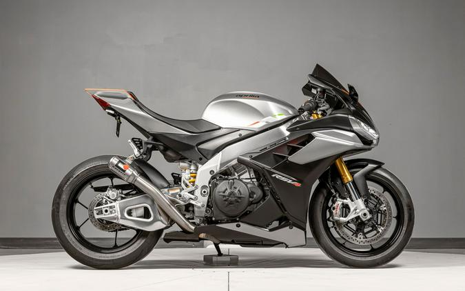 2022 Aprilia RSV4