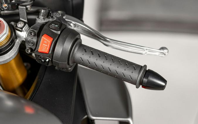 2022 Aprilia RSV4