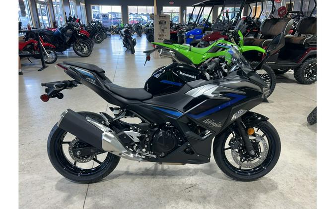 2025 Kawasaki Ninja 500 ABS