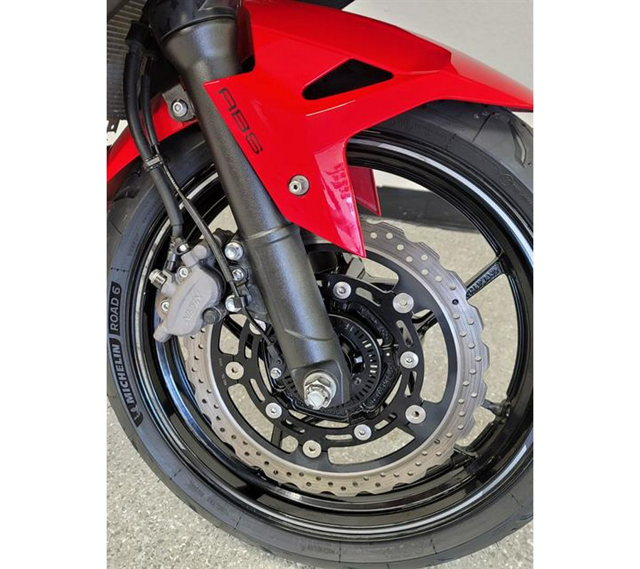 2021 Kawasaki Ninja 400 ABS