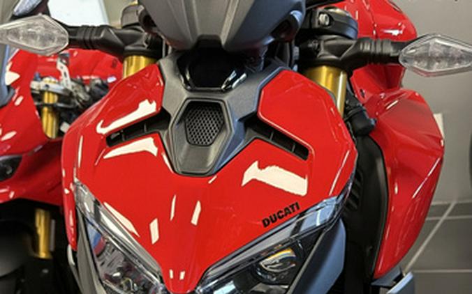 2026 Ducati Streetfighter V2 S