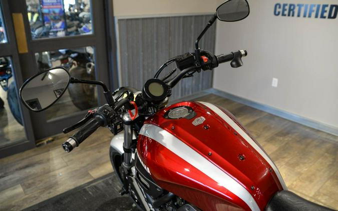2018 Yamaha XSR700