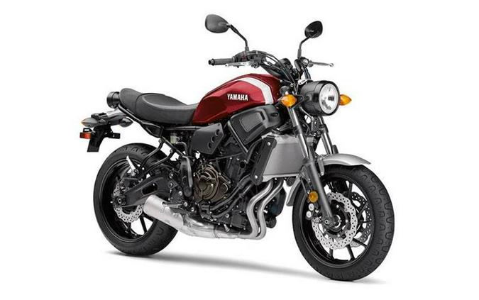 2018 Yamaha XSR700