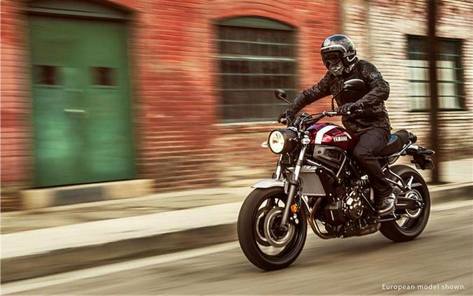 2018 Yamaha XSR700
