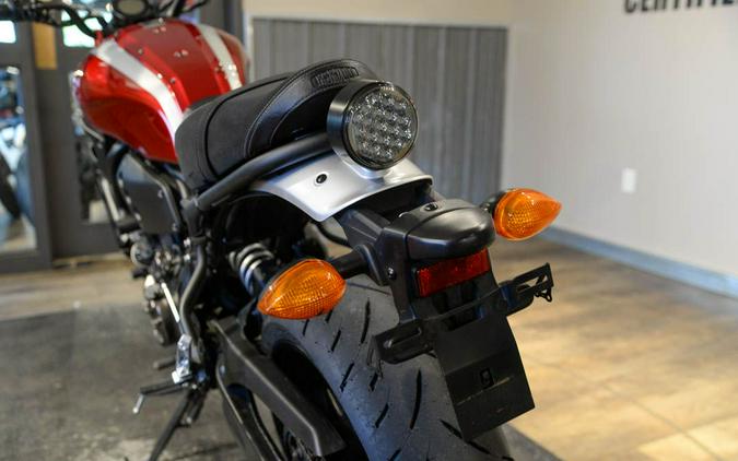 2018 Yamaha XSR700