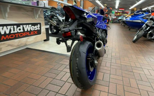 2026 Yamaha YZF-R1