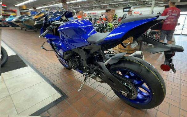 2026 Yamaha YZF-R1