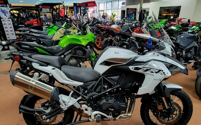 2021 Benelli TRK502 Review (15 Fast Facts for Sport-Touring)