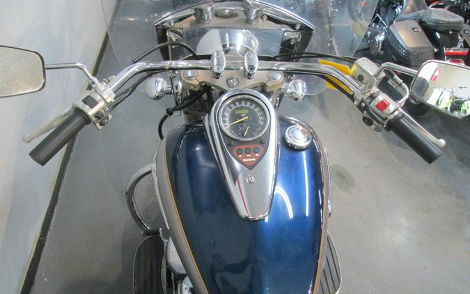 2006 Kawasaki Vulcan® 900 Classic LT