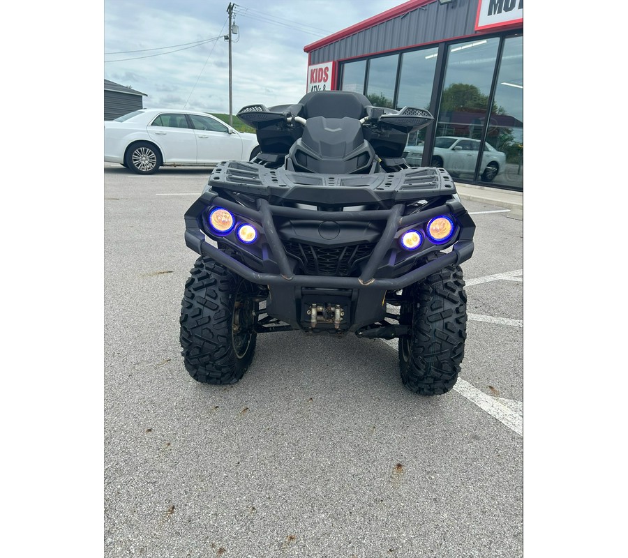 2017 Can-Am Outlander™ XT-P™ 1000R