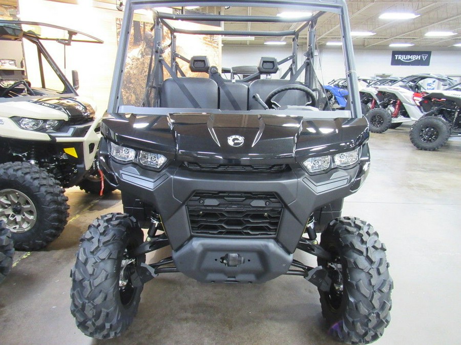 2024 Can-Am® Defender MAX DPS HD10