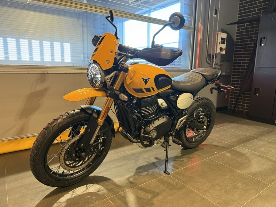 2026 Triumph Scrambler 400 XC