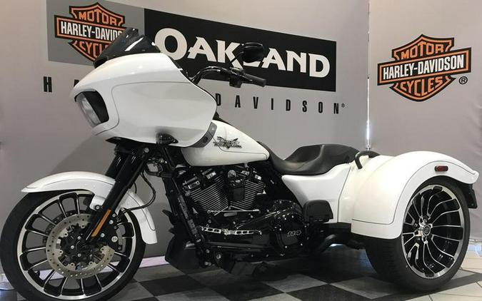 2025 Harley-Davidson® FLTRT - Road Glide® 3