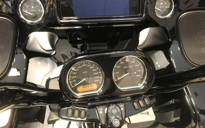 2025 Harley-Davidson® FLTRT - Road Glide® 3