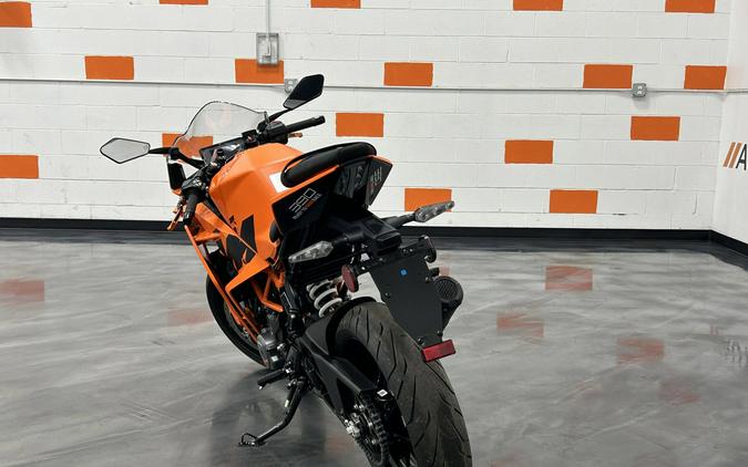 2023 KTM RC