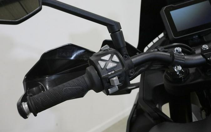 2024 KTM 890 SMT 890