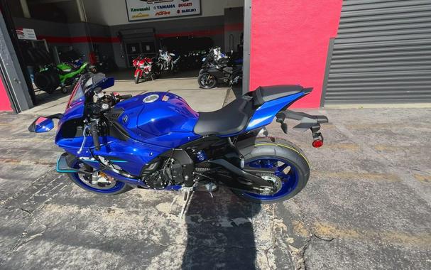 2026 Yamaha YZF-R1