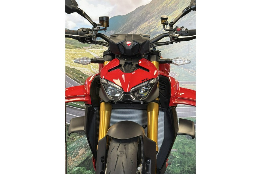 2026 Ducati Streetfighter V4 S