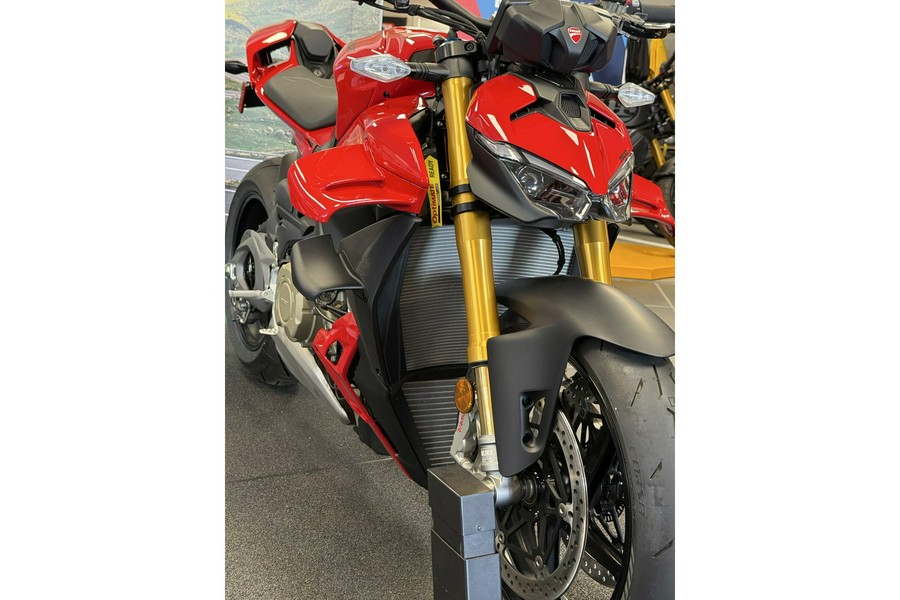 2026 Ducati Streetfighter V4 S