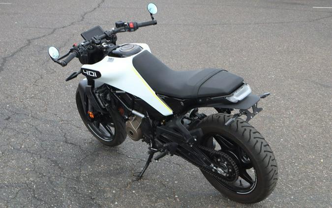 2024 Husqvarna SVARTPILEN 401