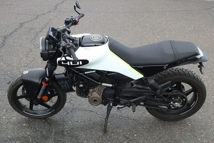 2024 Husqvarna SVARTPILEN 401