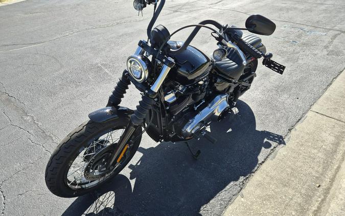 FXBB 2026 Street Bob