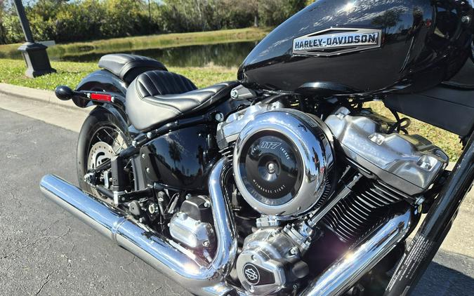 FXBB 2026 Street Bob