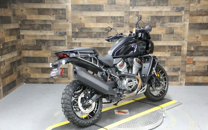 2022 Harley-Davidson Pan America™ 1250 Special Black