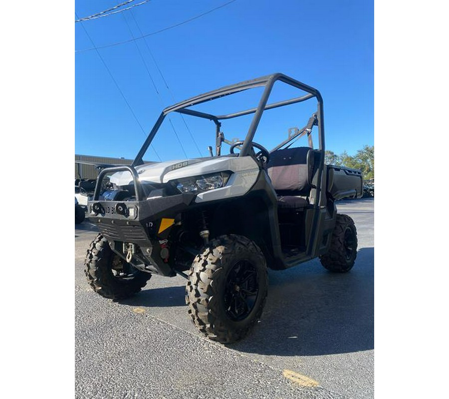 2017 Can-Am Defender DPS HD8