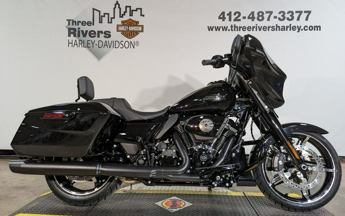 2024 Harley-Davidson® Street Glide® Vivid Black – Black Finish