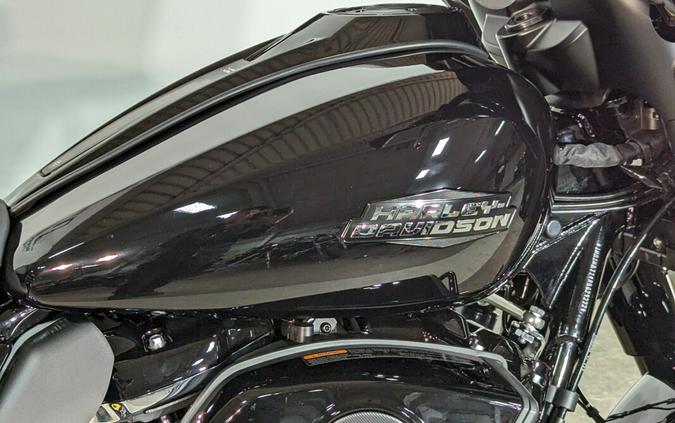 2024 Harley-Davidson® Street Glide® Vivid Black – Black Finish