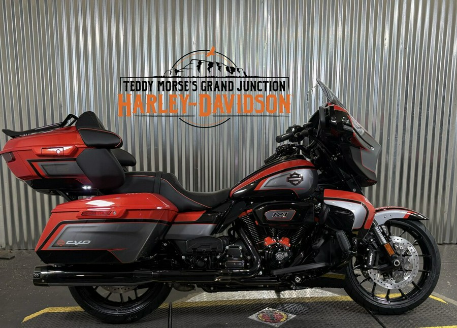 2026 Harley-Davidson CVO Street Glide Limited Citrus Heat CVO Tri-Tone