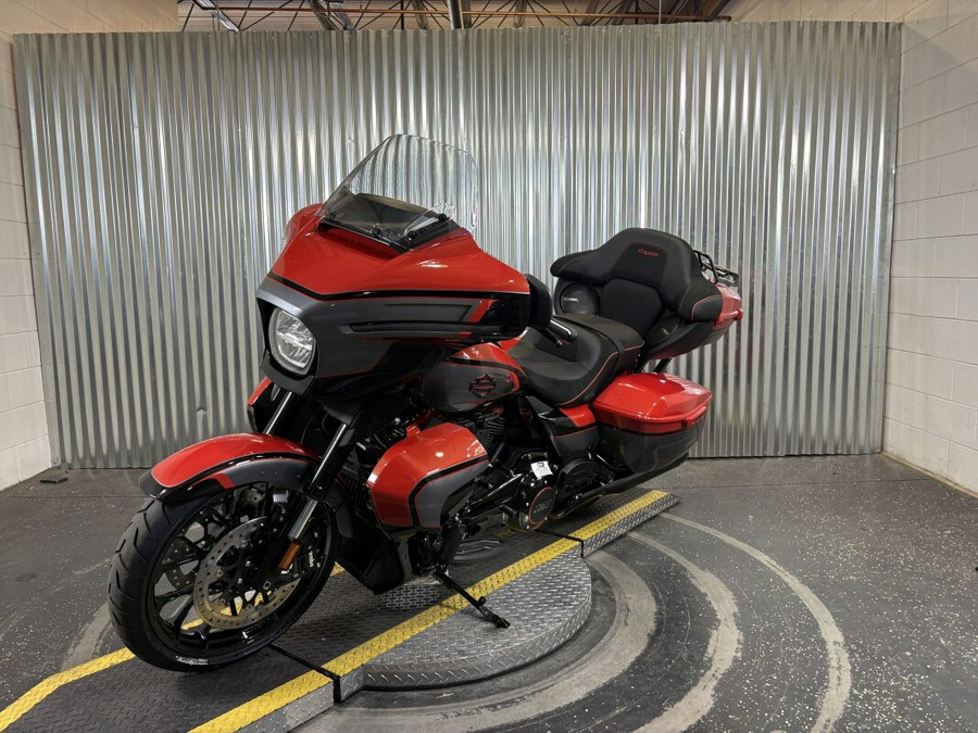 2026 Harley-Davidson CVO Street Glide Limited Citrus Heat CVO Tri-Tone