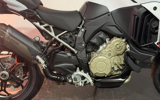 2026 Ducati Multistrada V4 RS