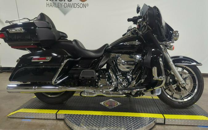 2014 Harley-Davidson Electra Glide Ultra Classic® Vivid Black