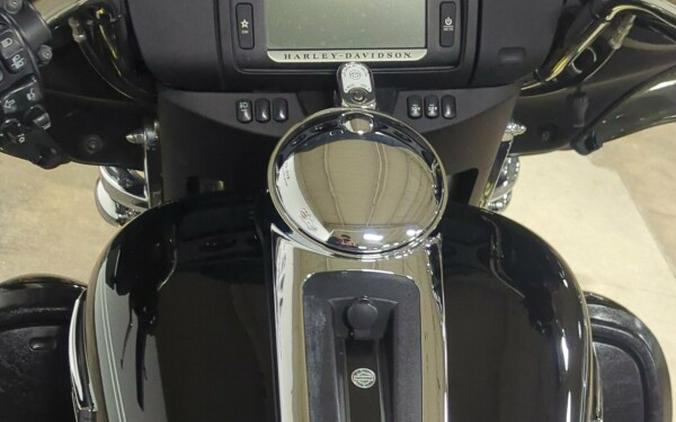 2014 Harley-Davidson Electra Glide Ultra Classic® Vivid Black