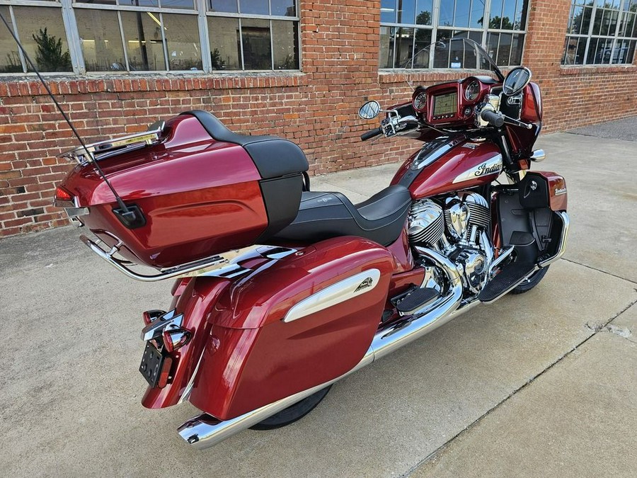 2023 Indian Motorcycle® Roadmaster® Limited Stryker Red Metallic