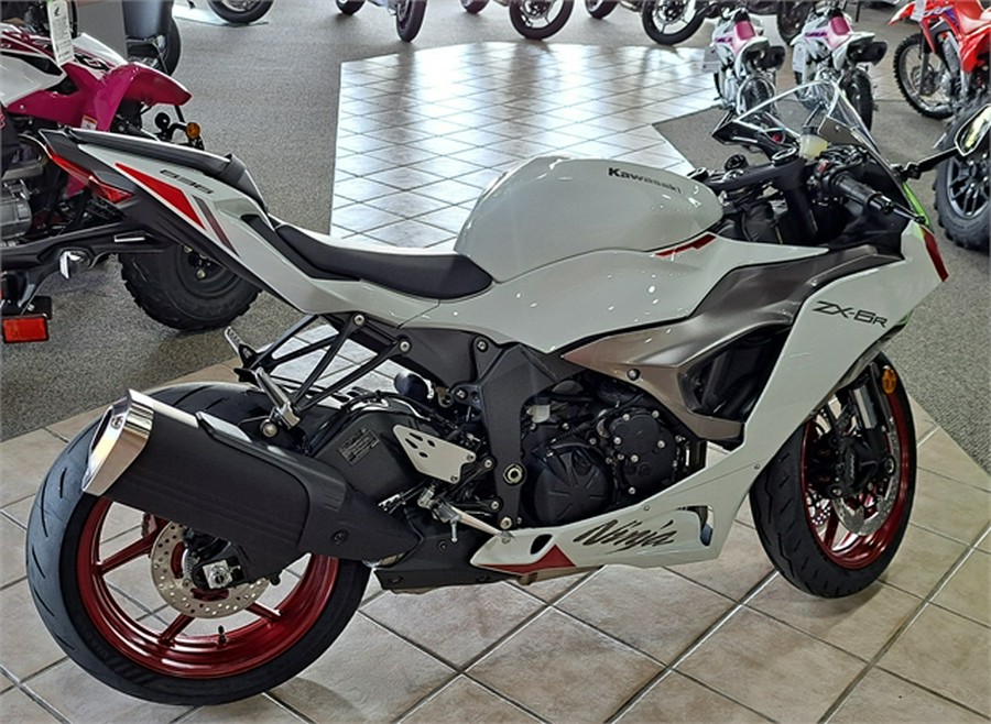 2024 Kawasaki Ninja ZX-6R ABS