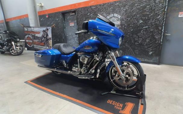 FLHX 2025 Street Glide™