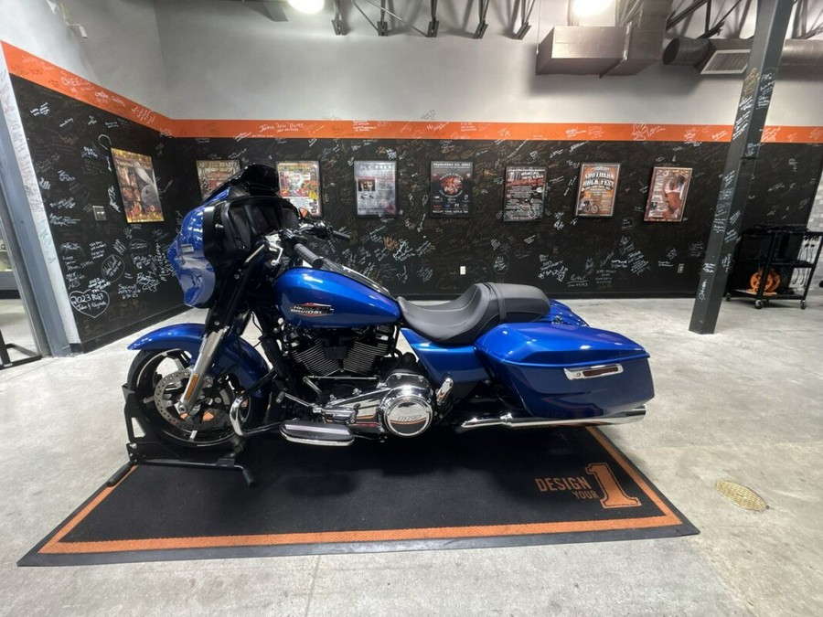 FLHX 2025 Street Glide™