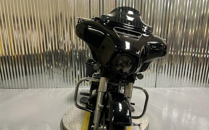 2019 Harley-Davidson FLHX - Street Glide