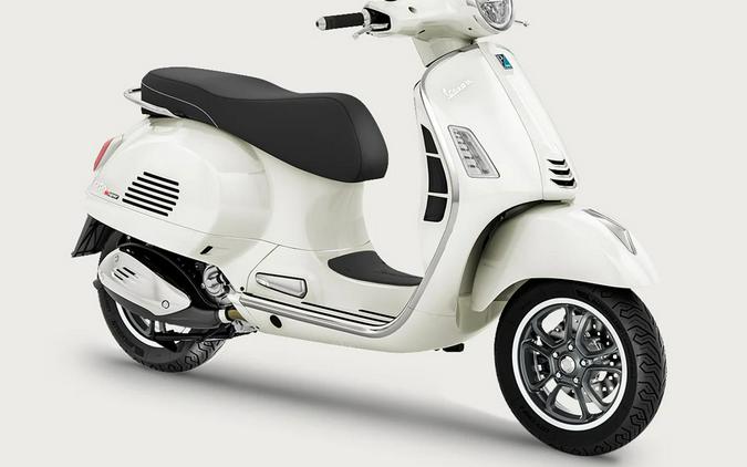 2025 Vespa GTS 310 Super