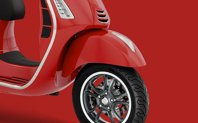 2025 Vespa GTS 310 Super