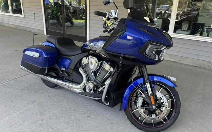 2022 Indian Motorcycle® Challenger® Limited Spirit Blue Metallic/Black Metallic
