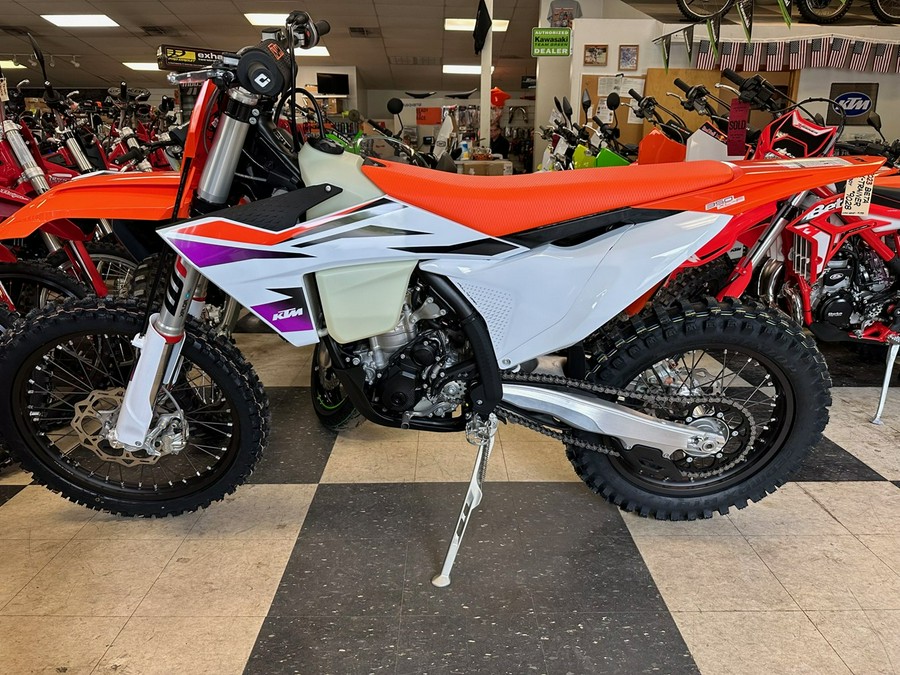 2024 KTM 350 XC-F