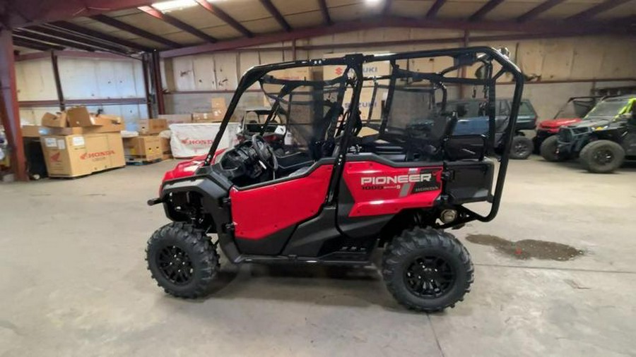 2024 Honda® Pioneer 1000-5 Deluxe