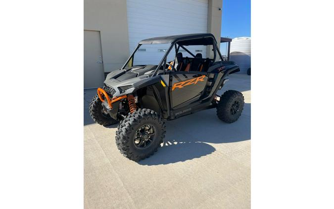 2024 Polaris Industries RZR XP 1000 Ultimate Indy Red